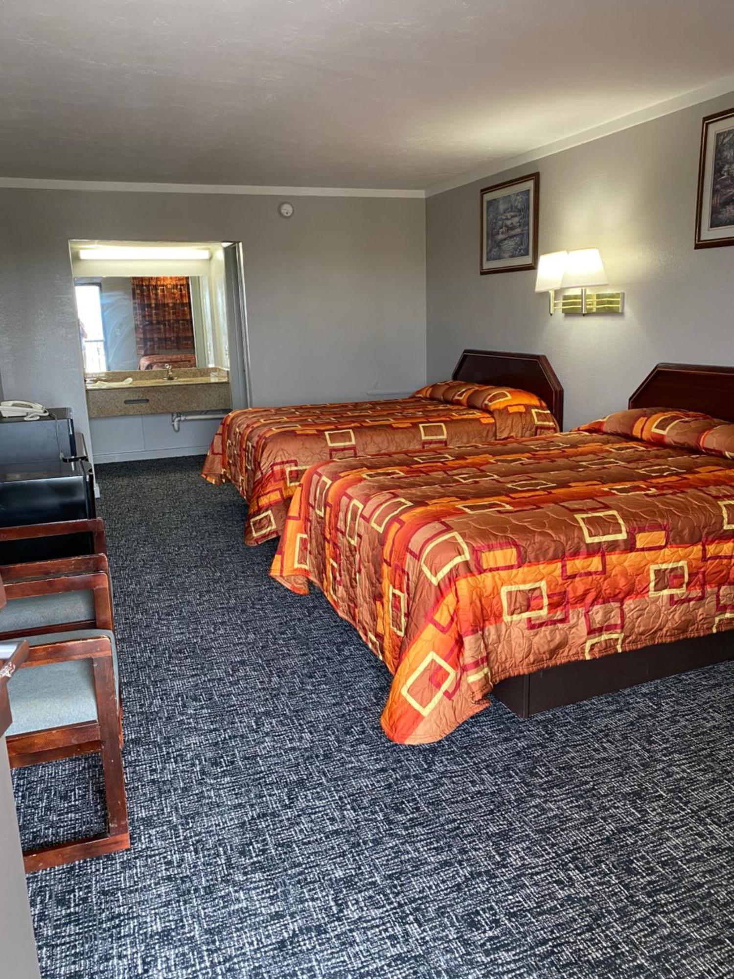 Hotel 81 El Reno 外观 照片
